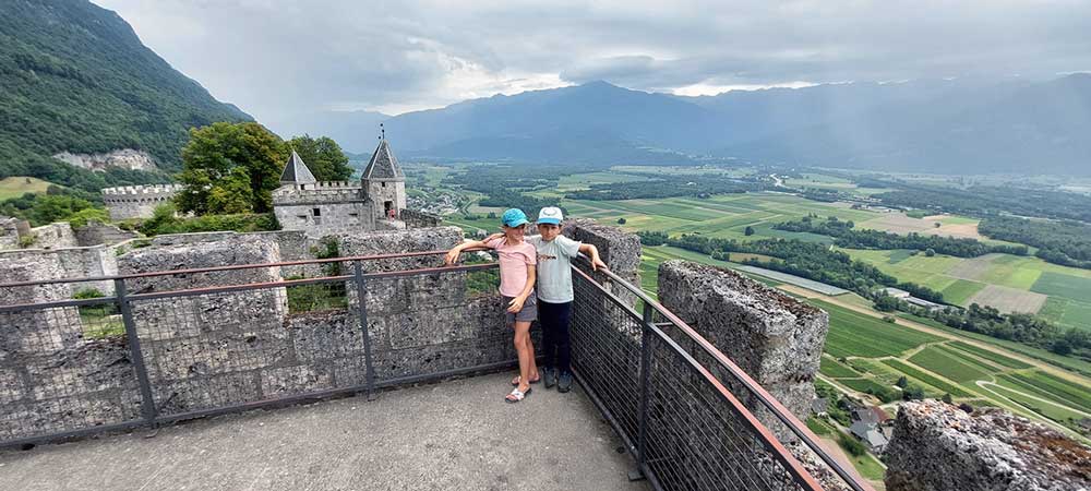 miolans,château médiéval,visite château Savoie