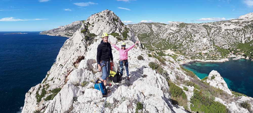 le sourire des élèves au sommet de l'arête de sormiou