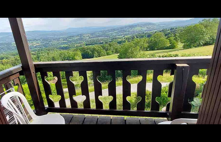 Gîte Le Pré Charville - Activités & Loisirs Balcon avec vue sur les montagnes